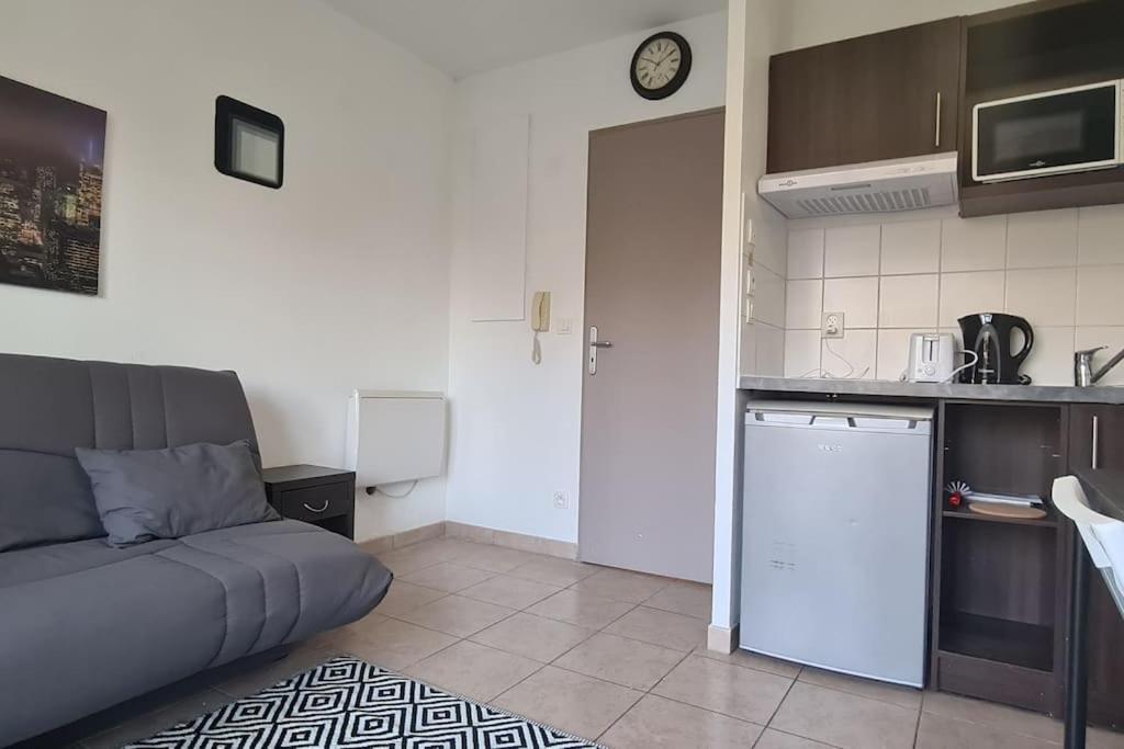 B210 Appartement Disneyland Paris Parking Et Wifi 蒙泰夫兰 外观 照片
