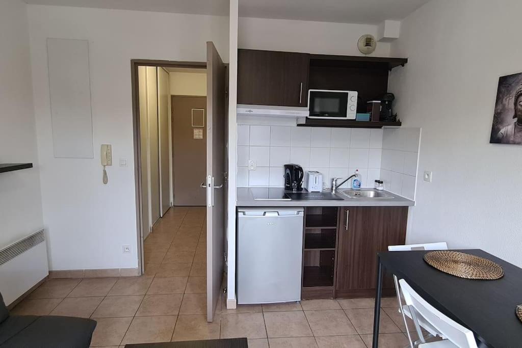 B210 Appartement Disneyland Paris Parking Et Wifi 蒙泰夫兰 外观 照片